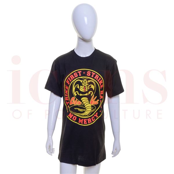 Cobra Kai (TV) – “Cobra Kai” Karate Dojo Shirt - 55-44