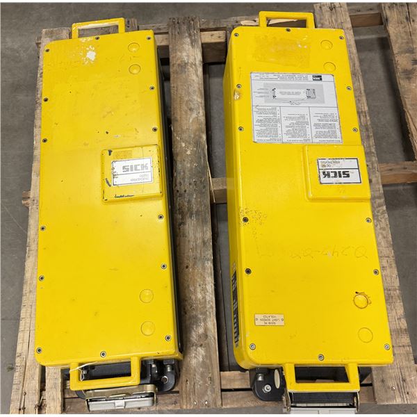 (2) Sick #LVU-706-2221 Optic Electronic Light Curtain Controllers
