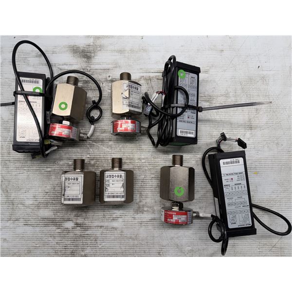 (5) Bongshin #CDES-1t Loadcells w/BS-105 Digital Indicators