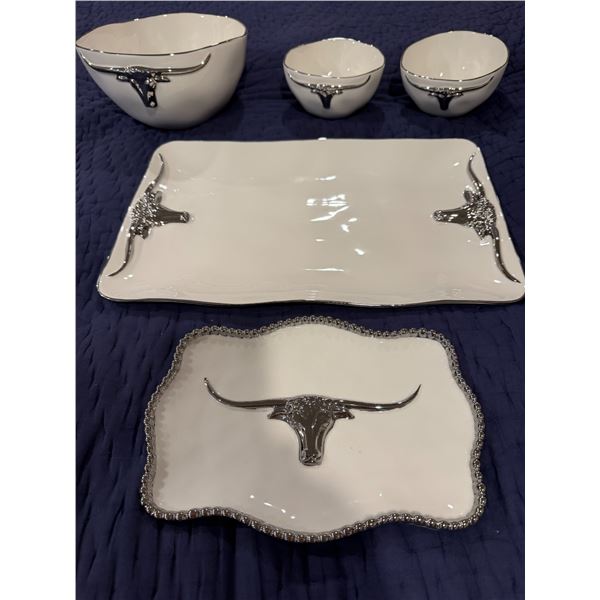 5 Piece set by Pampa Bay