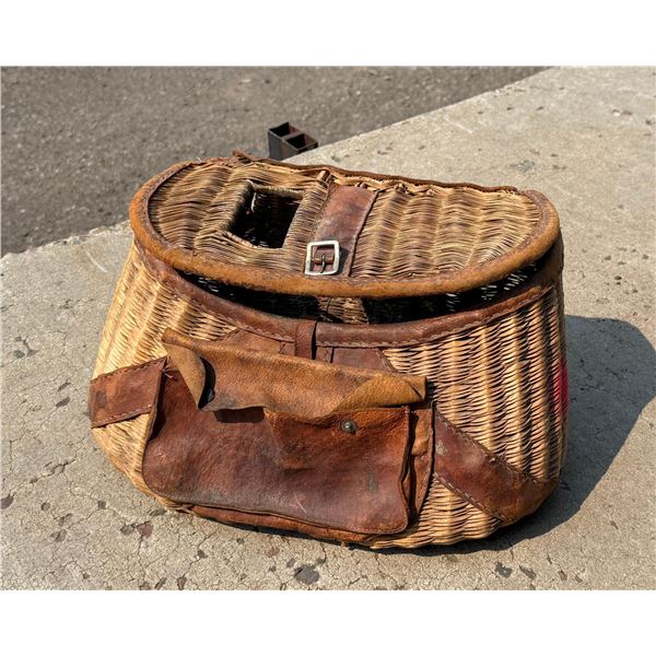 Antique Montana Fly Fishing Creel