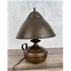 Image 2 : Arts & Crafts Hammered Copper Finger Lamp