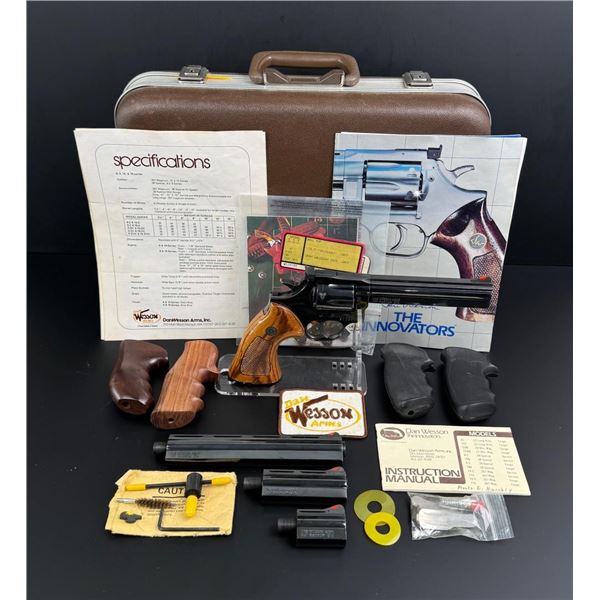 Dan Wesson Model 15 Revolver Set