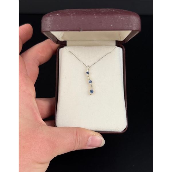 14k White Gold Montana Yogo Sapphire Necklace