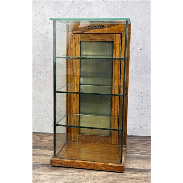 Specialty Case Countertop Display Cabinet