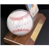 Image 3 : Hank Aaron Signed Autographed Baseball