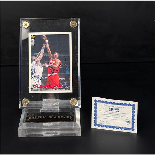 Hakeem Olajuwon Signed Basketball Card