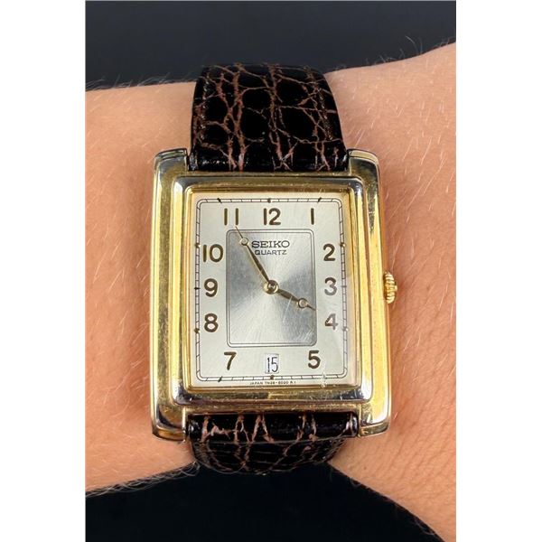 Seiko 7N29-5029 Watch