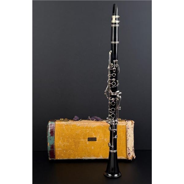 Bundy H&A Selmer Clarinet