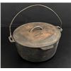 Image 1 : Cabelas Cast Iron Dutch Oven