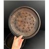 Image 4 : Cabelas Cast Iron Dutch Oven