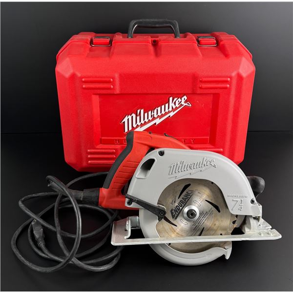 Milwaukee 15 Amp Tilt-Lok Circular Saw