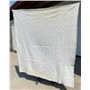Image 2 : 1940s Patchwork Hourglass Quilt