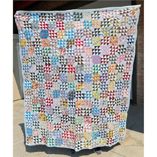 1930s Pinwheel Broken Dishes Quilt