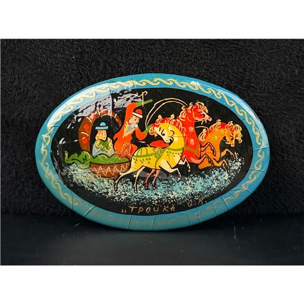 Hand Painted Russian Laquer Folk Art Brooch