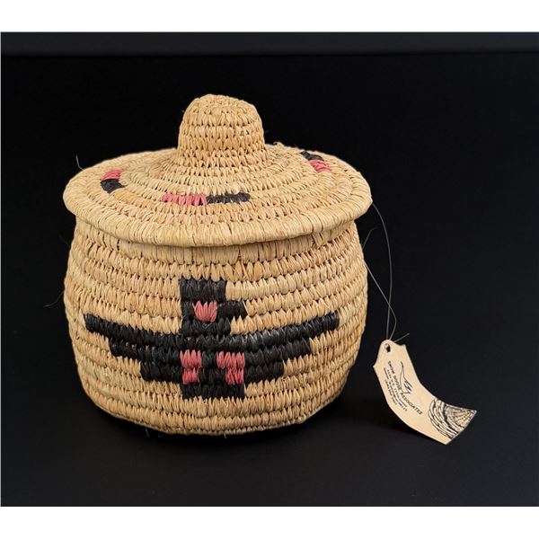 Alice Master Quinault Alaskan Inuit Indian Basket