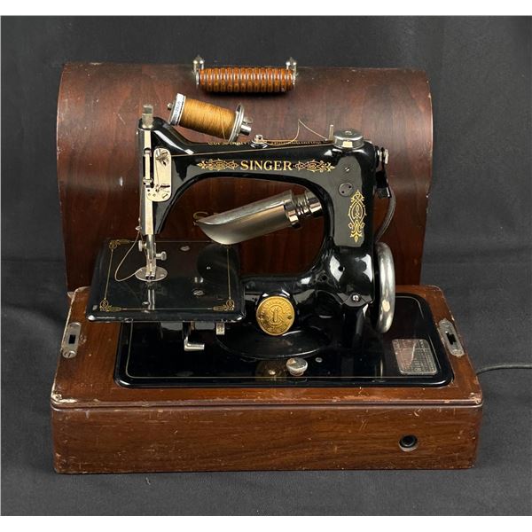 Singer Model 24-62 Sewing Machine