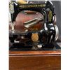 Image 4 : Singer Model 24-62 Sewing Machine