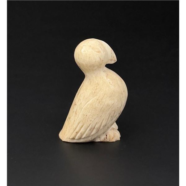 Alaskan Inuit Eskimo Carved Horn Bird