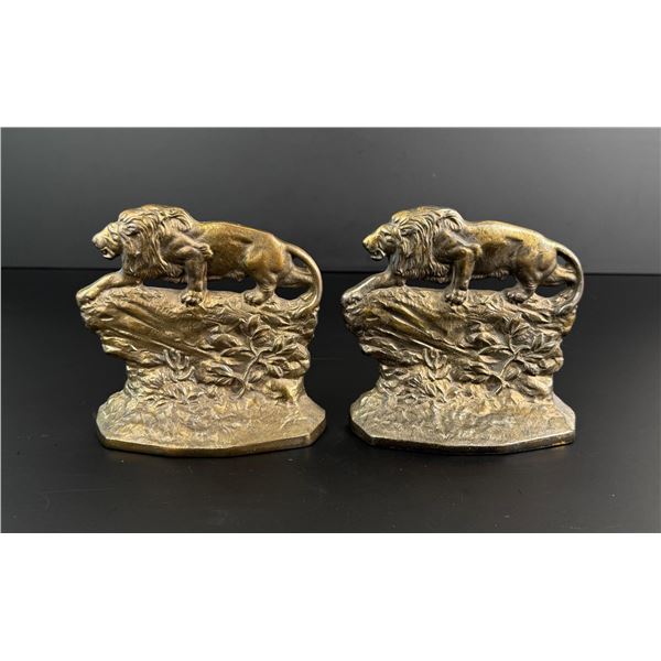Connecticut Foundry Crouching Lion Bookends