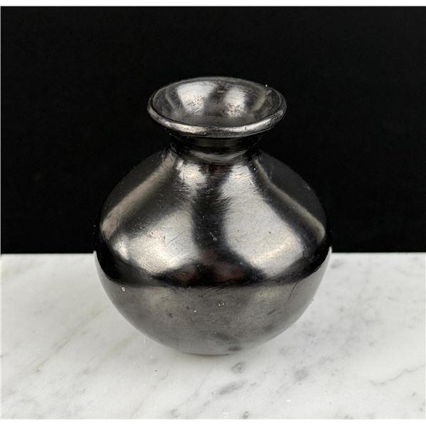 Matilde Quezada Mata Ortiz Miniature Pot