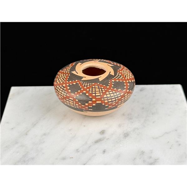 Chele Acosta Mata Ortiz Pottery Seed Pot