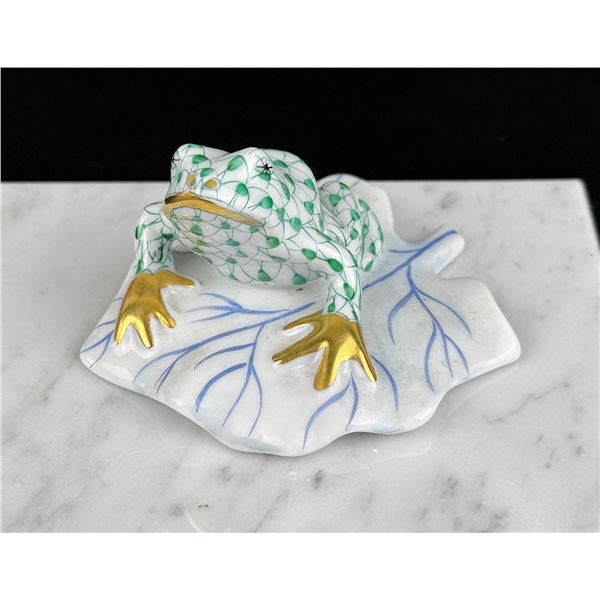 Herend Hungary Porcelain Frog on Lily Pad