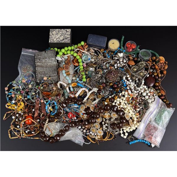 7.3 Pounds of Costume Jewelry