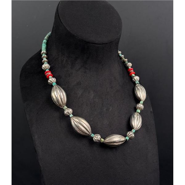 Navajo Sterling Turquoise Bench Bead Necklace
