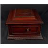 Image 4 : Regina Coin Operated Disc Music Box