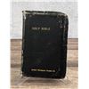Image 1 : Holy Bible