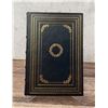 Image 1 : Dylan Thomas Collected Stories