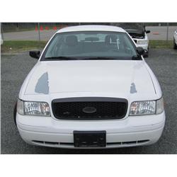 2005 FORD CROWN VIC