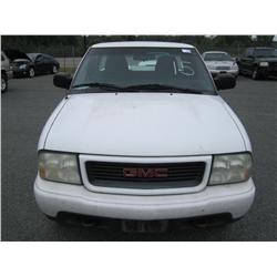 2001 GMC S15 Pickup Truck