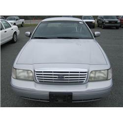 2000 FORD CROWN VIC