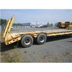 1976 28' FERREE TRAILER