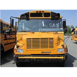 1995 NAVISTAR THOMAS BUS