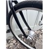 Image 7 : Trek Alpha Aluminium Coasting Bicycle with Bontrager Saddle