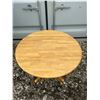 Image 5 : Round Drop-Leaf Wooden Pedestal Table