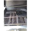 Image 4 : Weber Genesis 3-Burner Propane Gas BBQ Grill