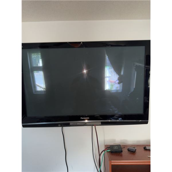 Panasonic 50-Inch Plasma TV Model TH-50PX80U
