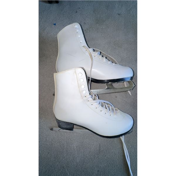 American Athletic Women's White Figure Skates US Size 10