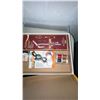 Image 4 : Cabela's Trout Fly Tying Kit Complete with Tools and Materials