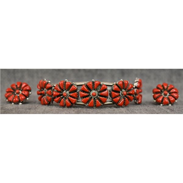 NAVAJO BRACELET AND EARRINGS (J)