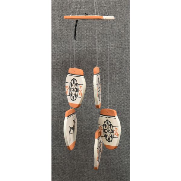 ZUNI POTTERY WIND CHIME (TYLA CHOPITO)