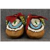 Image 2 : IROQUOIS CHILD MOCCASINS