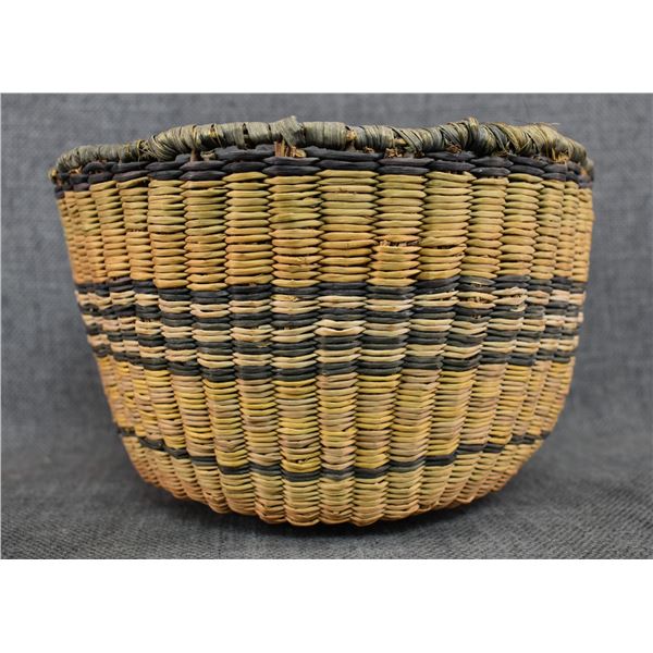 HOPI WICKER BASKET