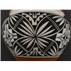 Image 11 : ACOMA CERAMIC OLLA (CORRINE LOUIS)