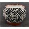 Image 1 : ACOMA CERAMIC OLLA (CORRINE LOUIS)