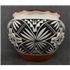 Image 4 : ACOMA CERAMIC OLLA (CORRINE LOUIS)